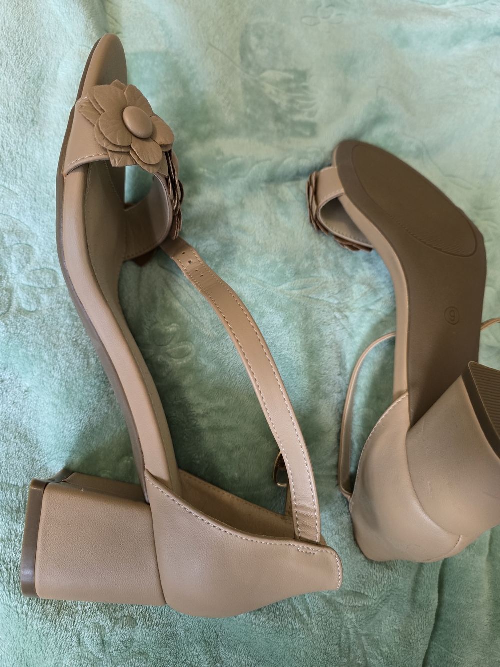 Neutral Floral Ankle-Strap Block Heels in Beige - Picture 4 of 11